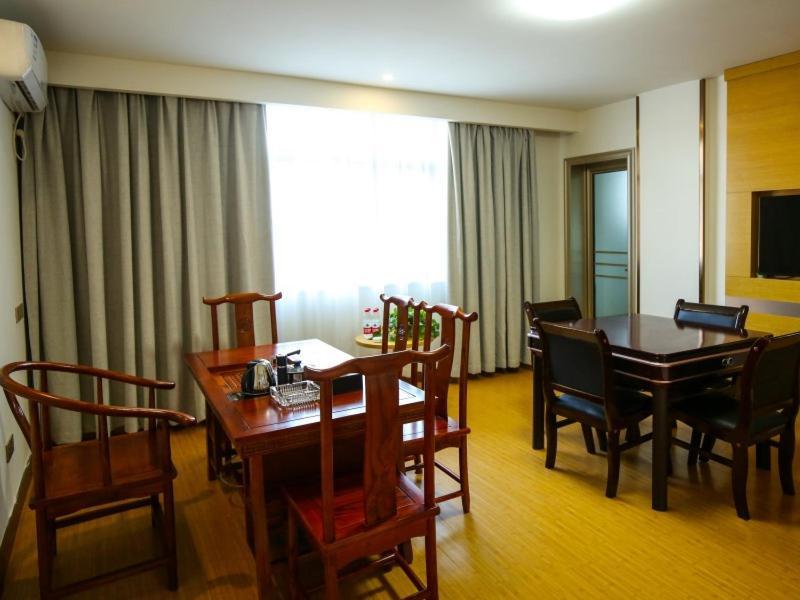 Greentree Inn Yiyang City Anhua County Anhua Grand Theatre Express Hotel Экстерьер фото